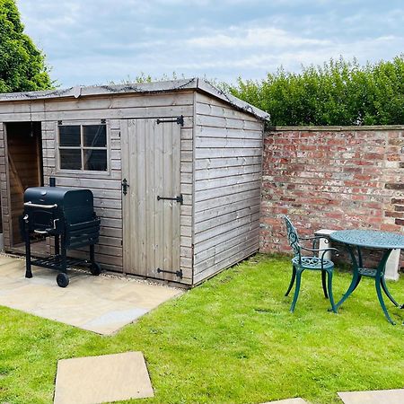 Village Barn Conversion Near ยอร์ค ภายนอก รูปภาพ